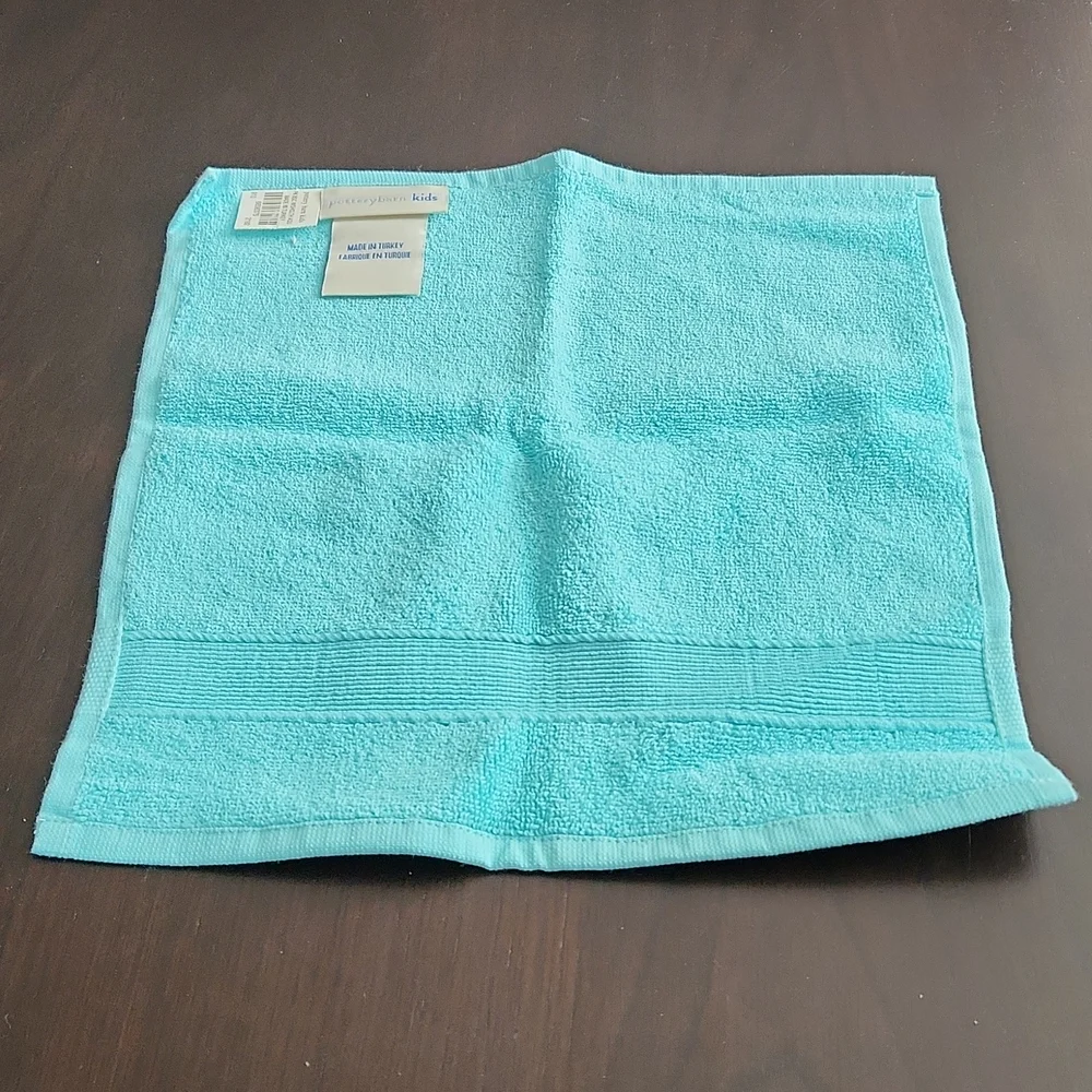 Pottery Barn Kids set wash